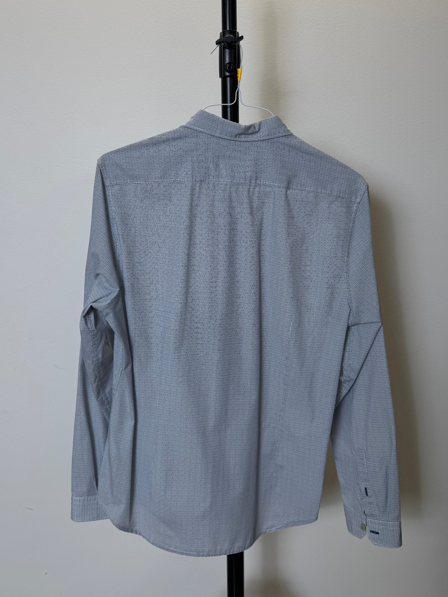Pattern Light Blue Dress Shirt (Size 15.5)