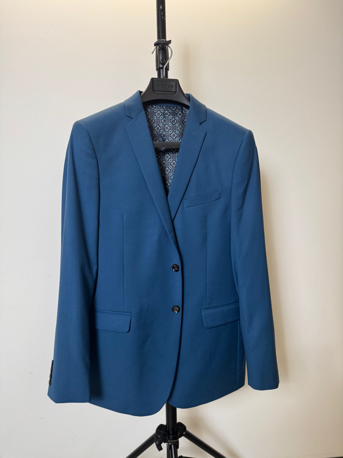 Blue Blazer (Size 42T)