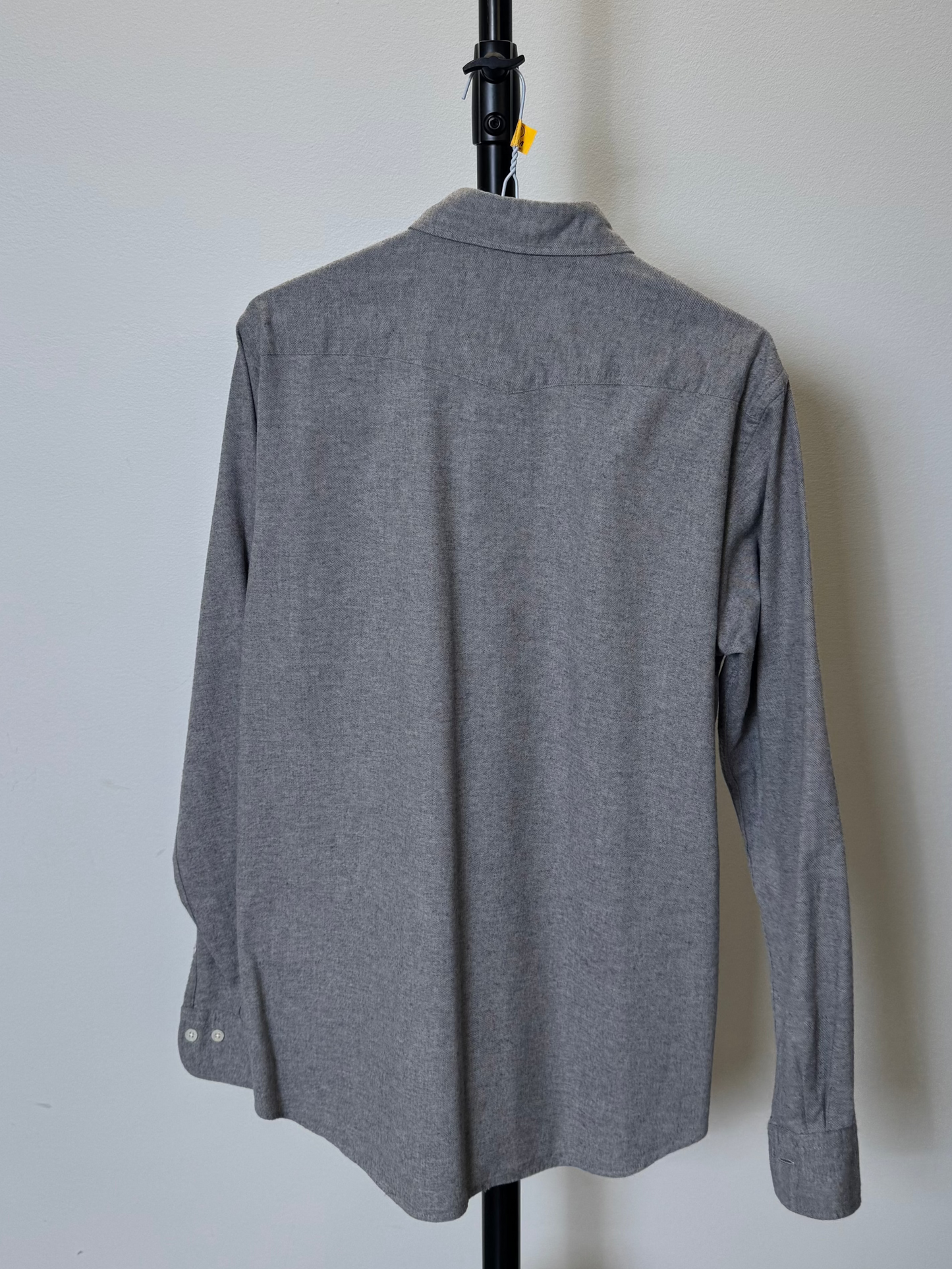 Grey Shirt (Slim 15)