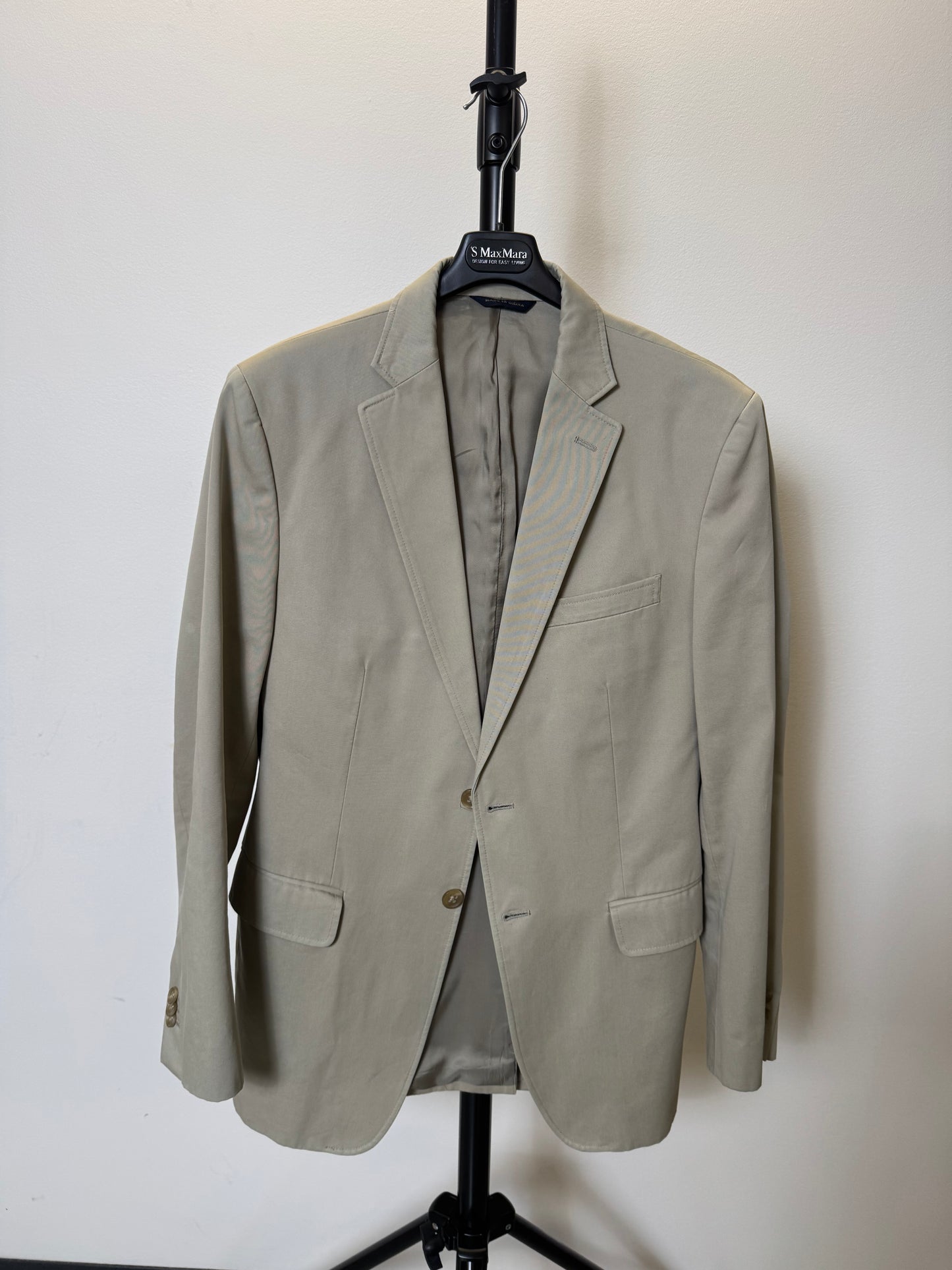 Beige Blazer (Size 45)