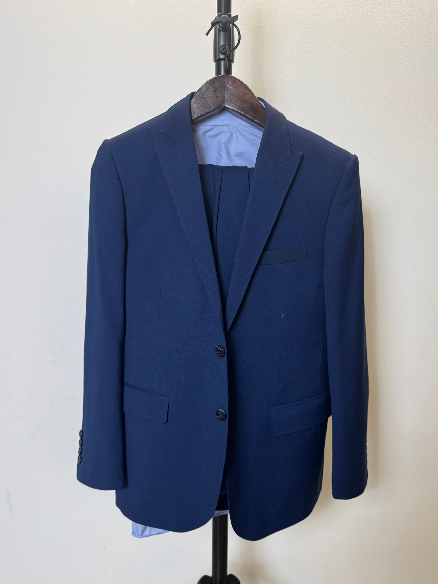 Navy Blue Blazer / Pants (Large)