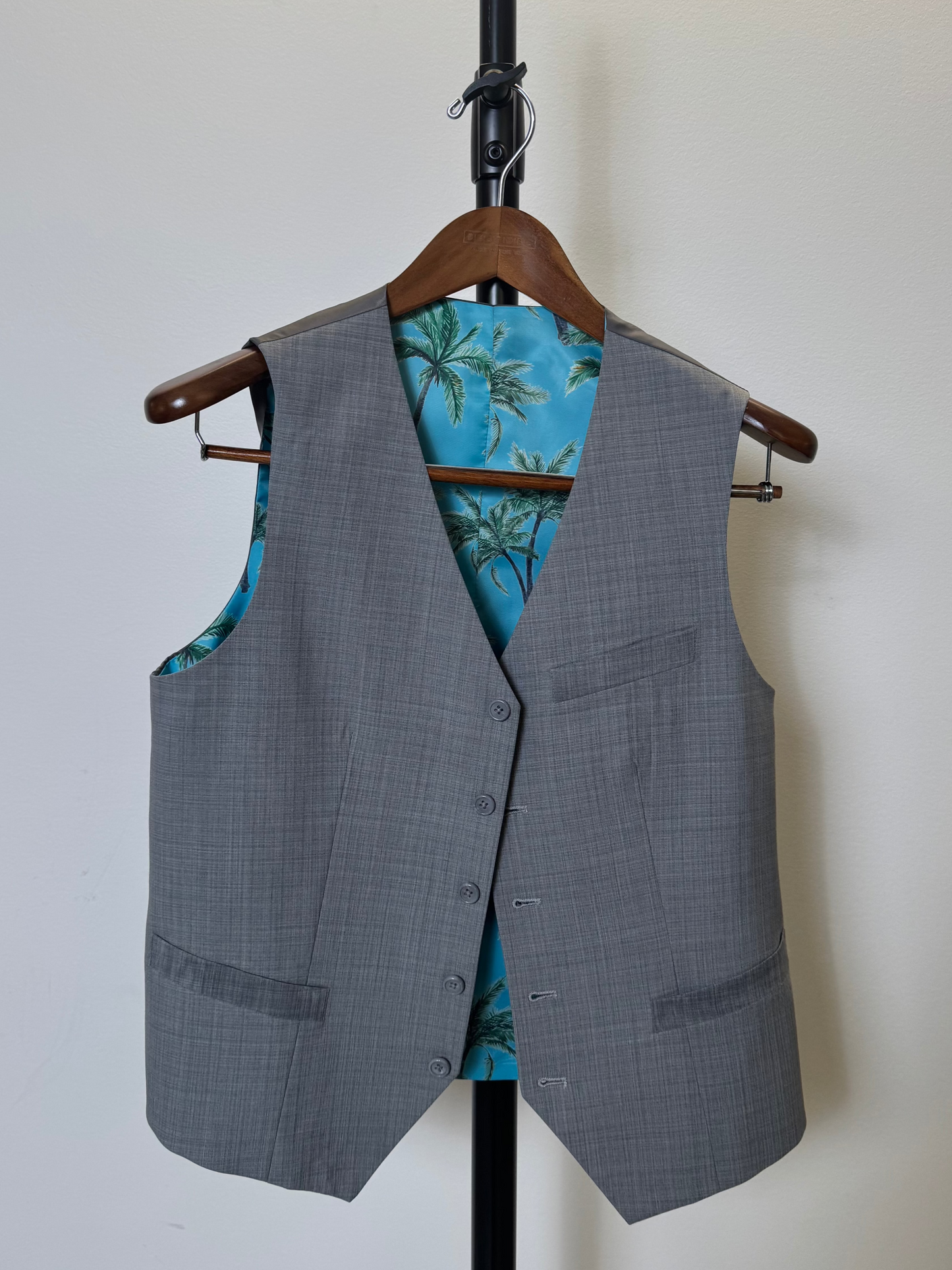 Grey Blazer / Vest / Pants (Medium)