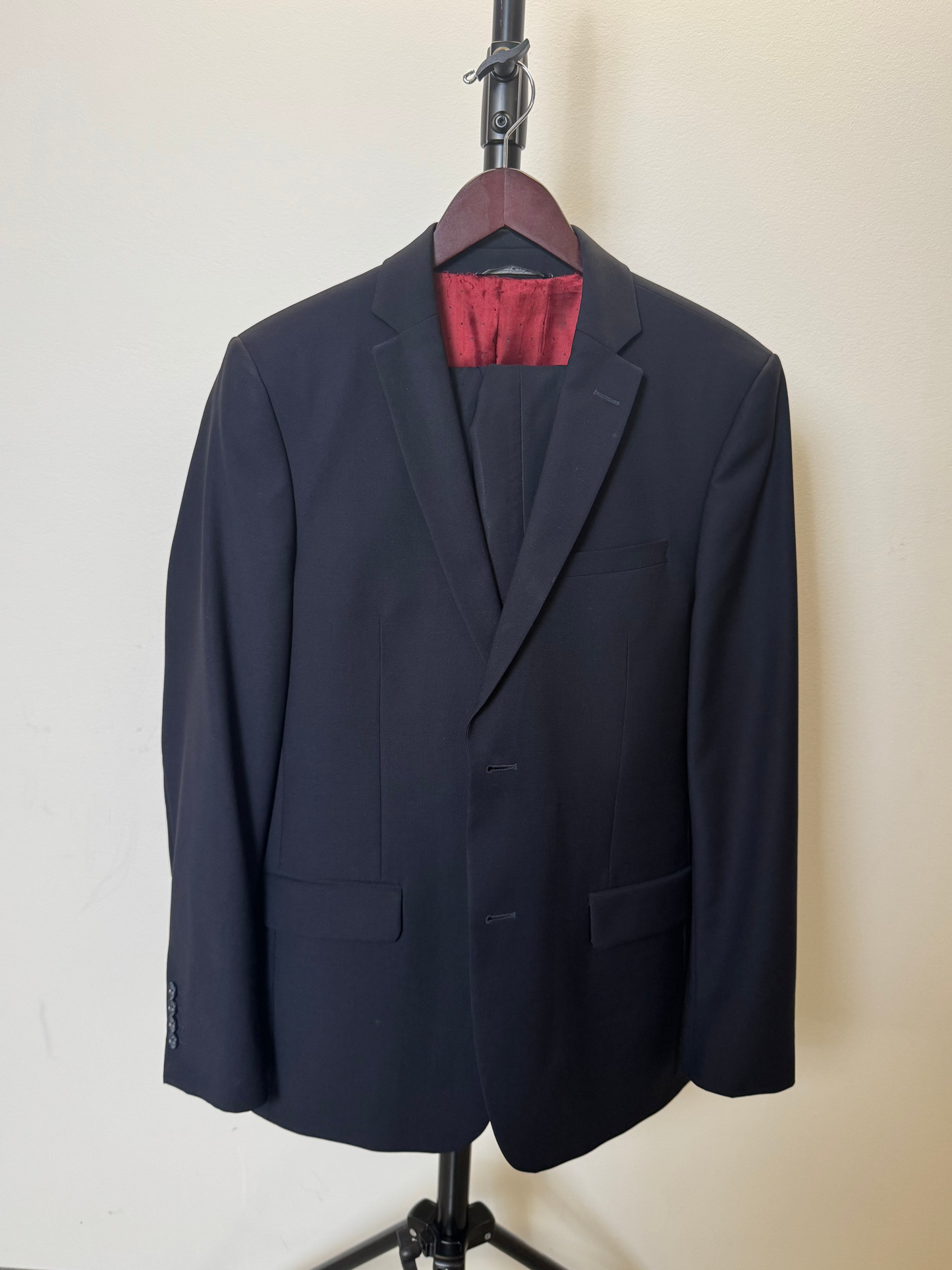 Navy Blue Blazer / Pants (Large)