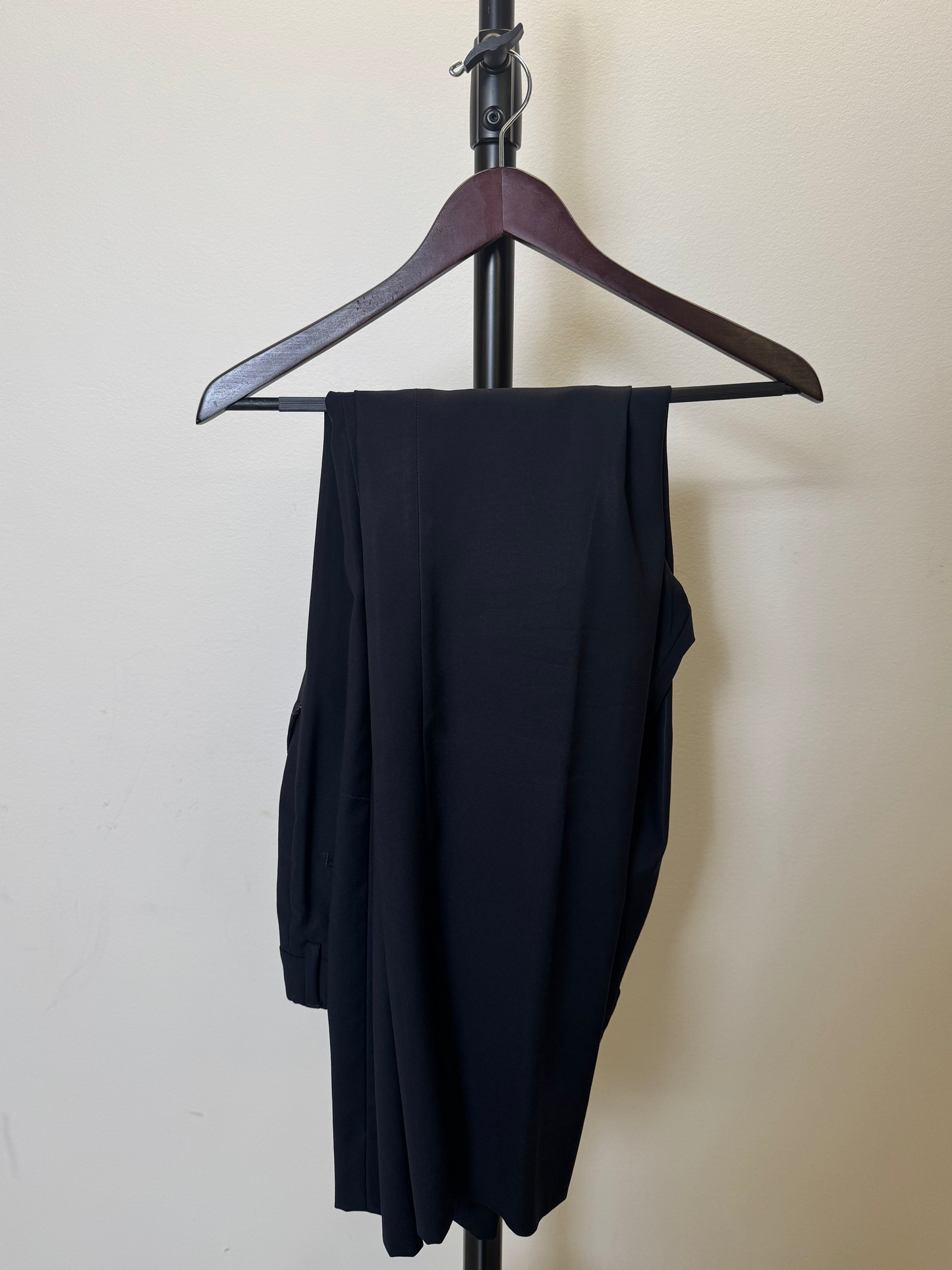 Navy Blue Blazer / Pants (Large)