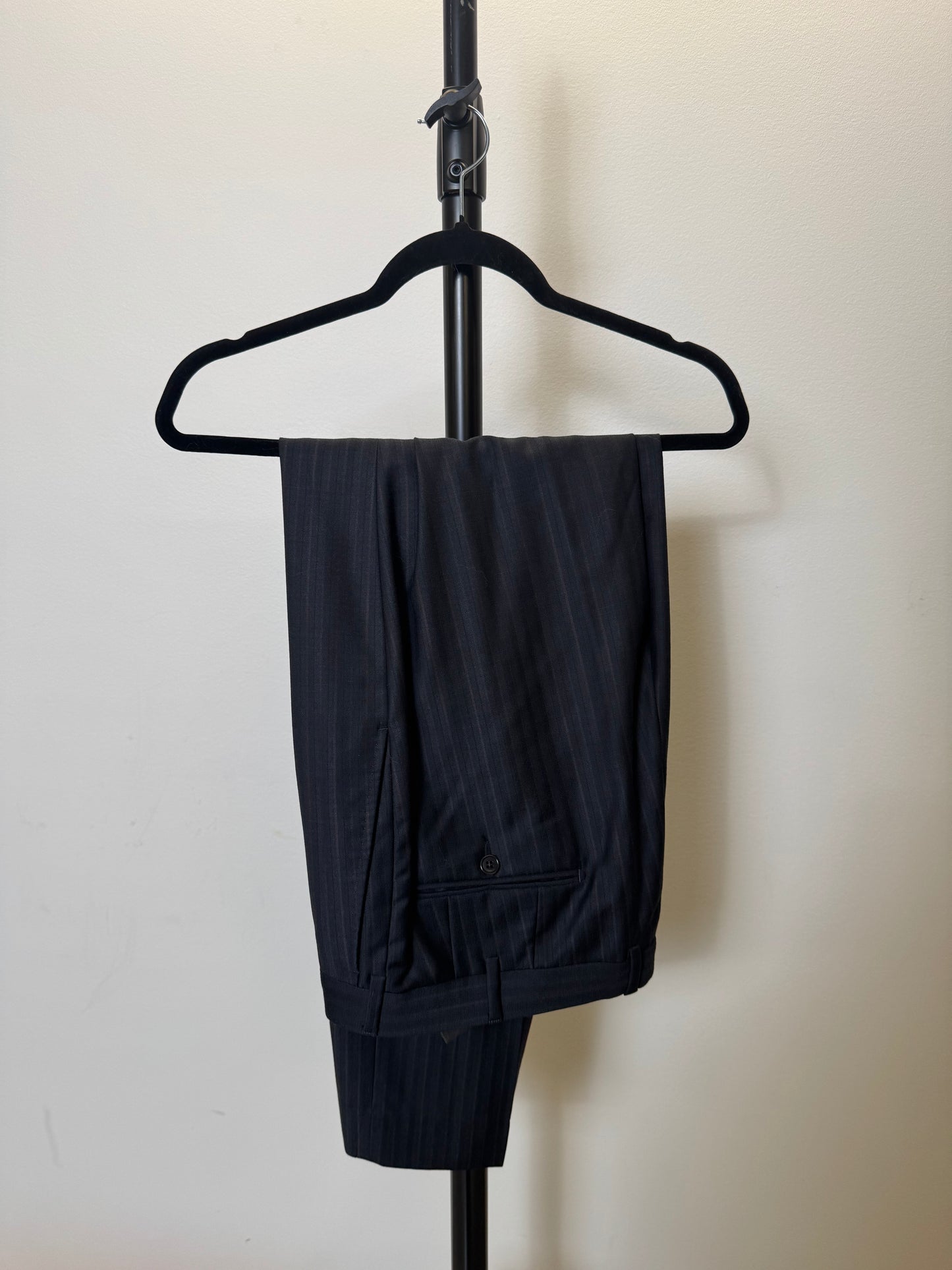 Striped Black Blazer / Pants (Large)