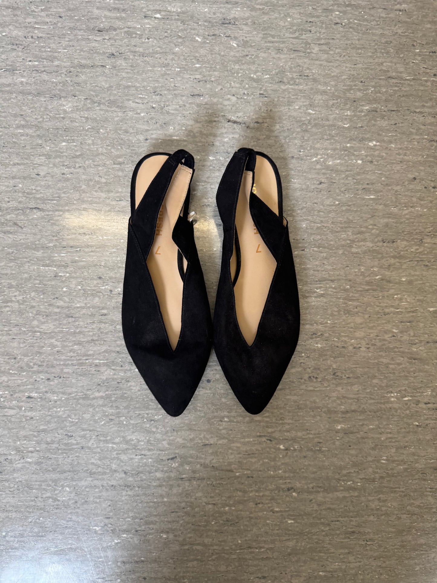 Black Dress Shoes (Size 7W)
