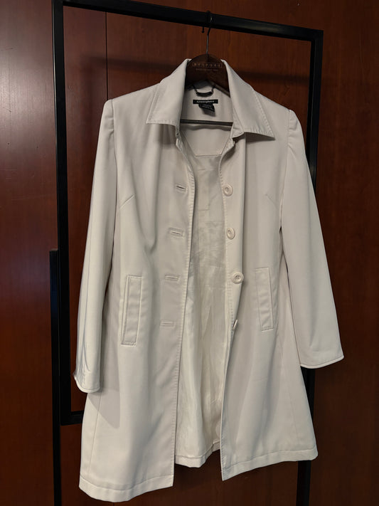 Cream Trench Coat (Medium)